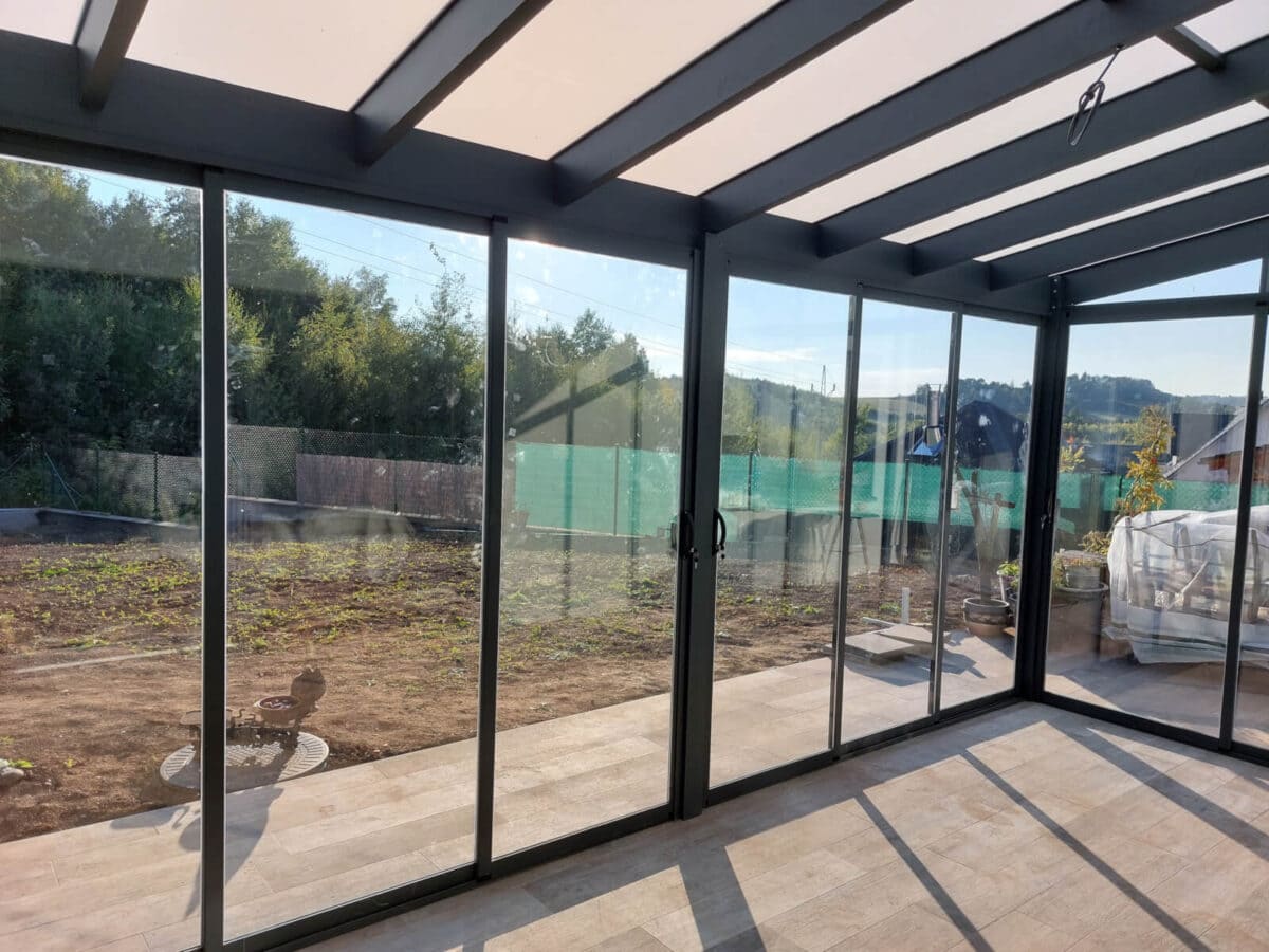 ALU-MASIV: zimní zahrada z hliníku: pohled zevnitř, Vrchlabí