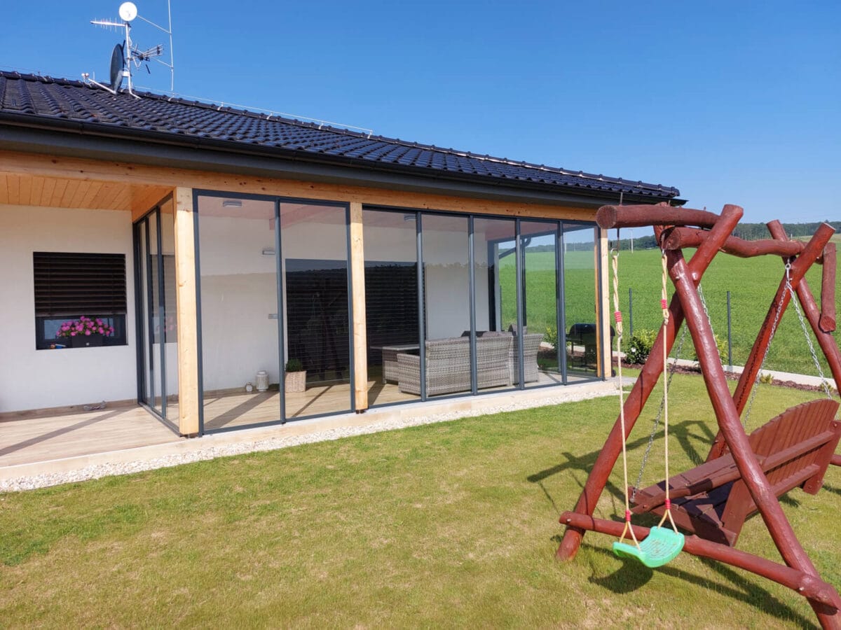 ALU-MASIV: zasklení terasy